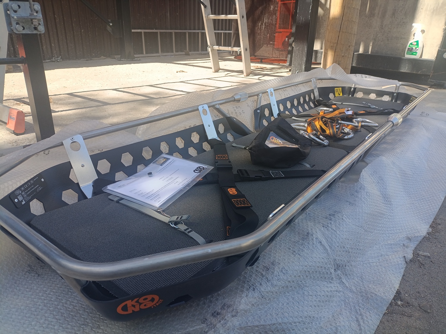 Носилки 911 Hive | Kong