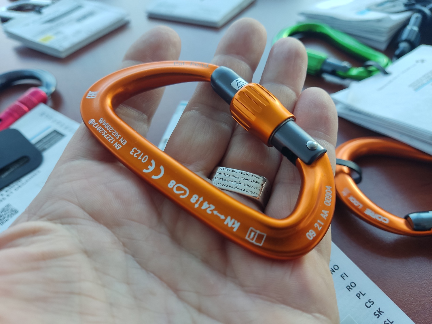 Карабин Orbit Lock | CAMP