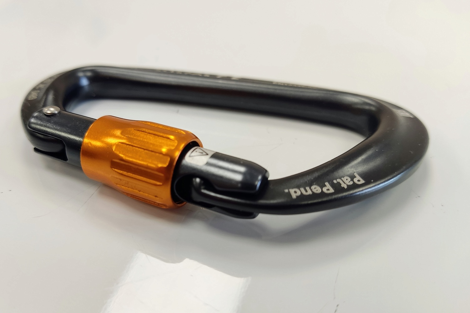 Карабин Orbit Lock | CAMP