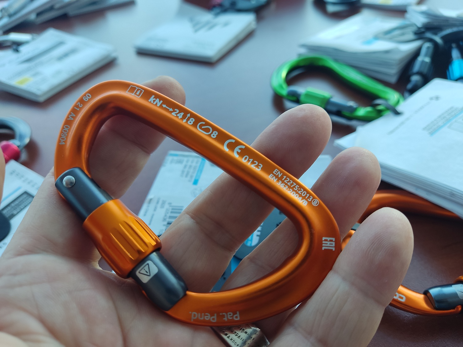 Карабин Orbit Lock | CAMP