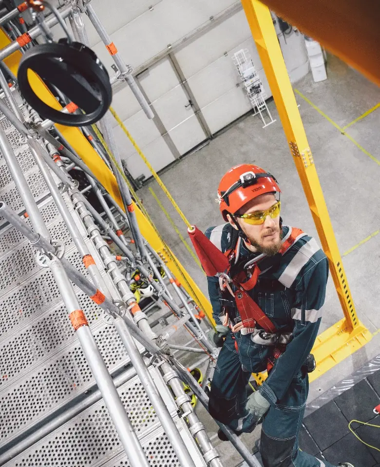 Системы спасения и эвакуации