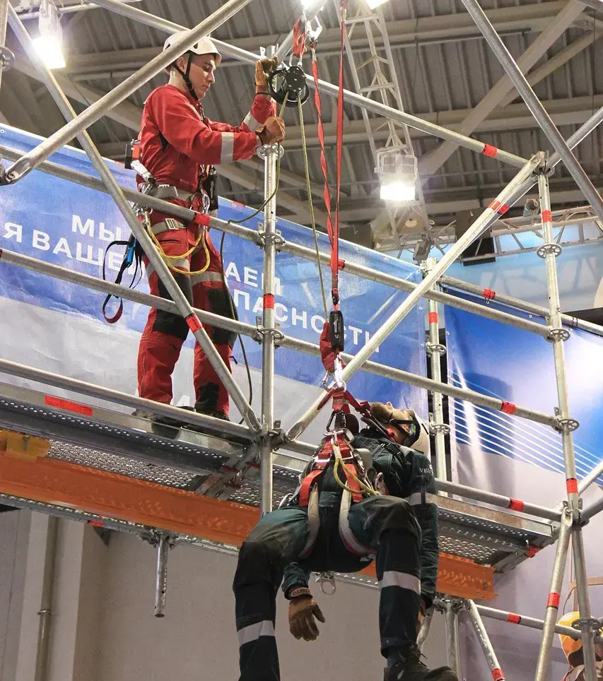 Системы спасения и эвакуации