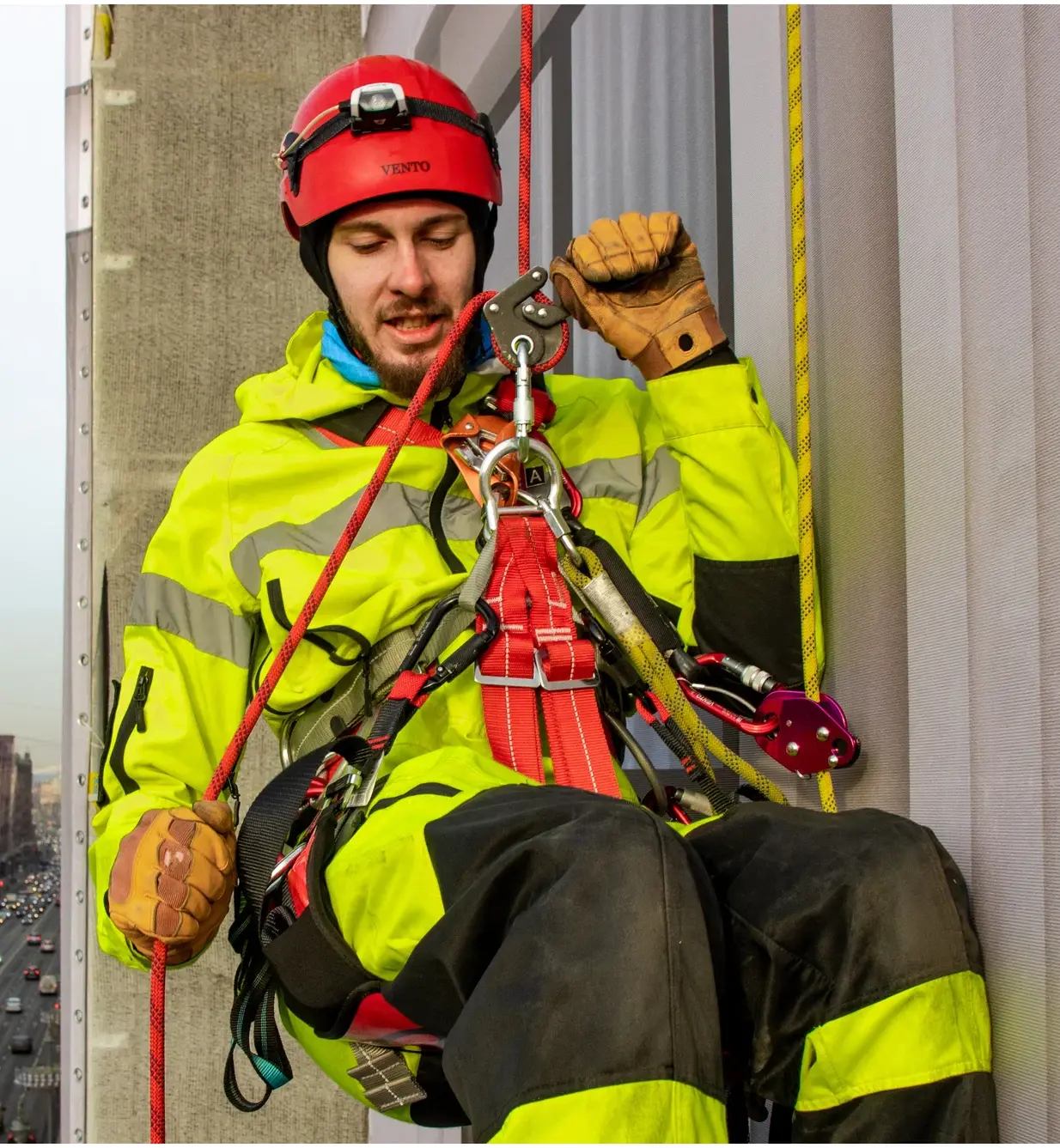 Работа с применением систем канатного доступа