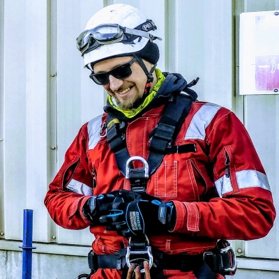 Александр Иванов