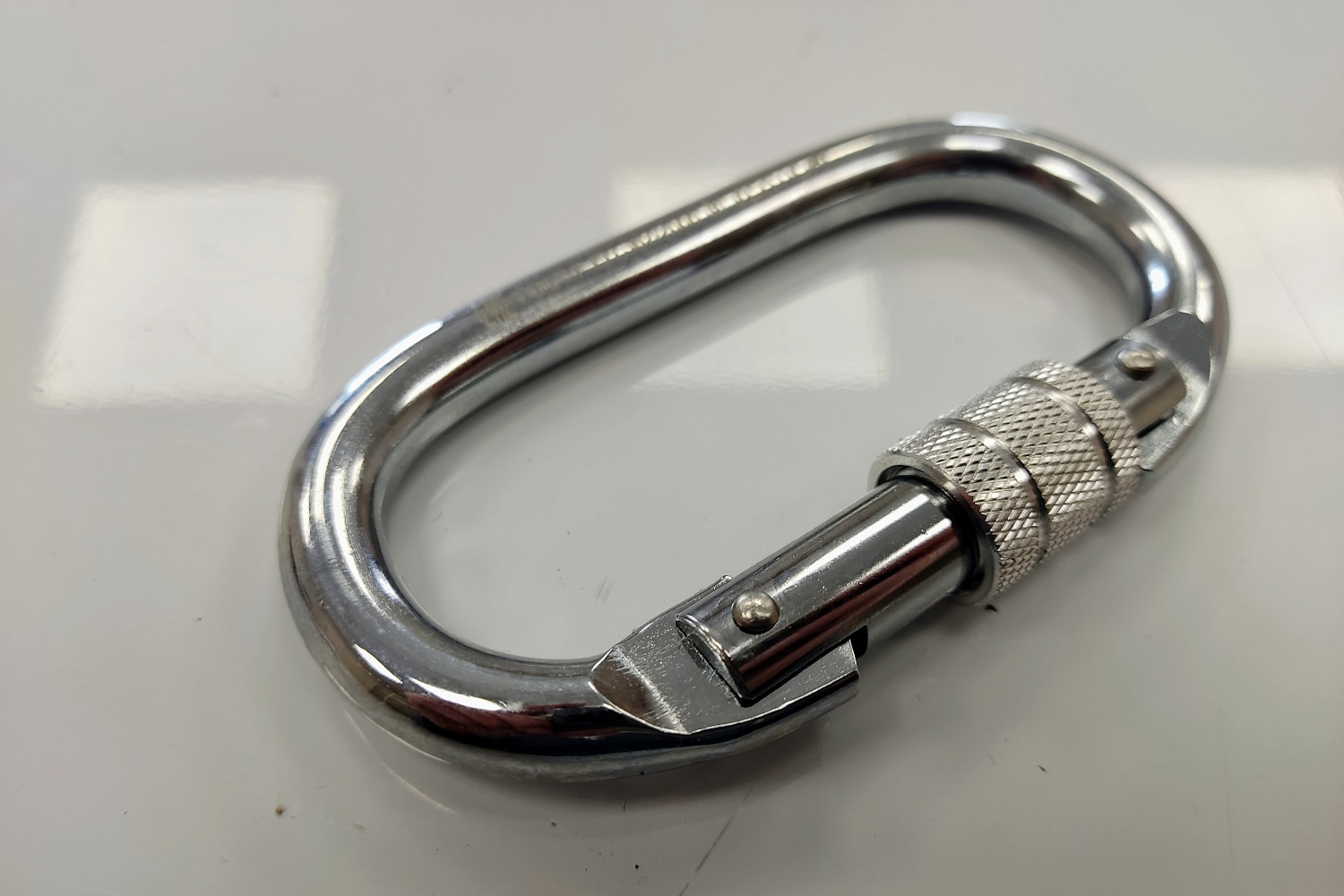 Карабин Овал Стальной 0208 | Вертикаль