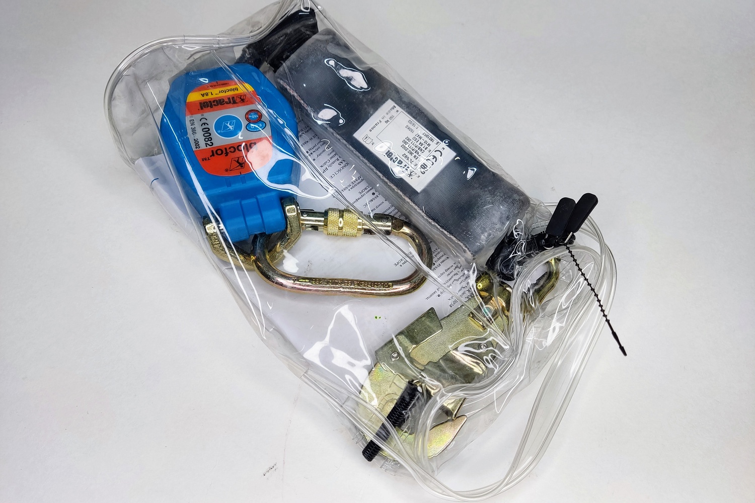 СИЗ втягивающего типа Blocfor™ 1.8A ESD M10-M47 | 1.8 м | Tractel