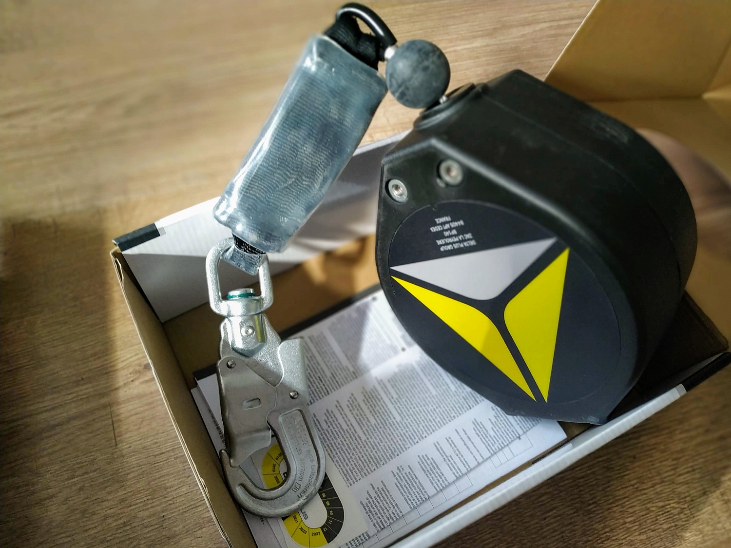 Устройство для страховки втягивающего типа AN10010T2 | 10 м | Delta Plus