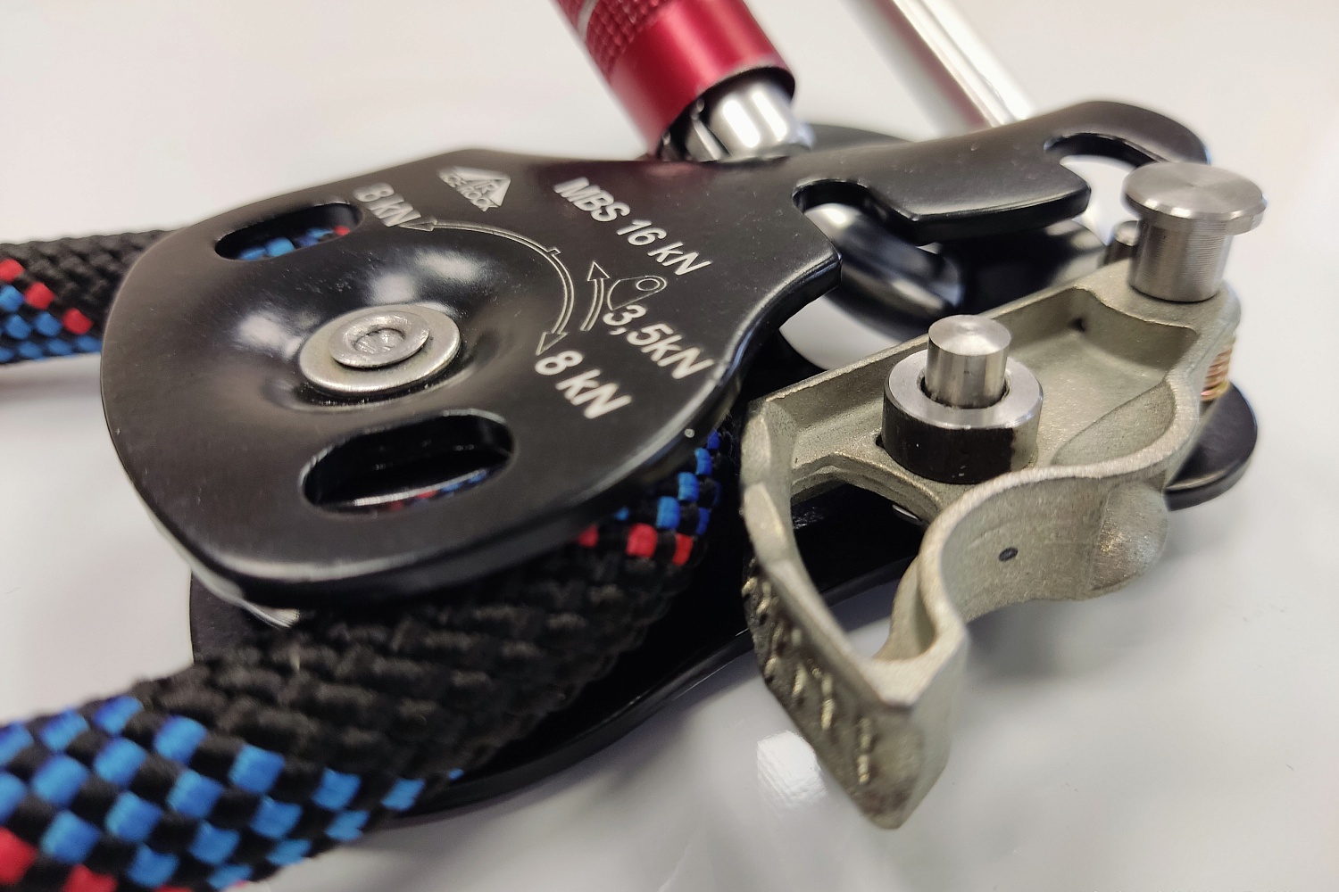 Блок-зажим Elephanti | Ice-Rock