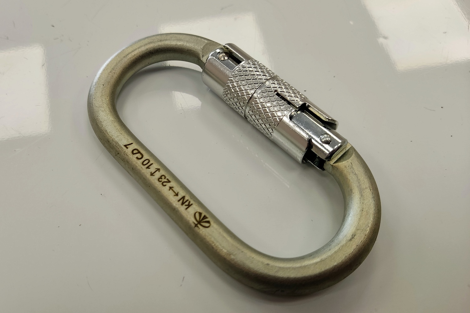 Карабин Овал Стальной Автомат 0224 | Вертикаль