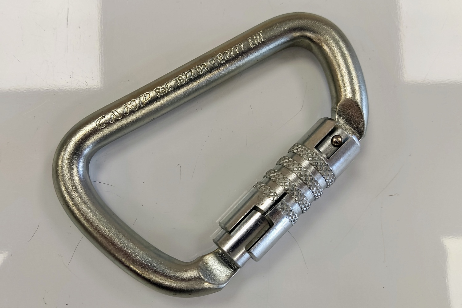 Карабин стальной Steel D 3Lock | CAMP