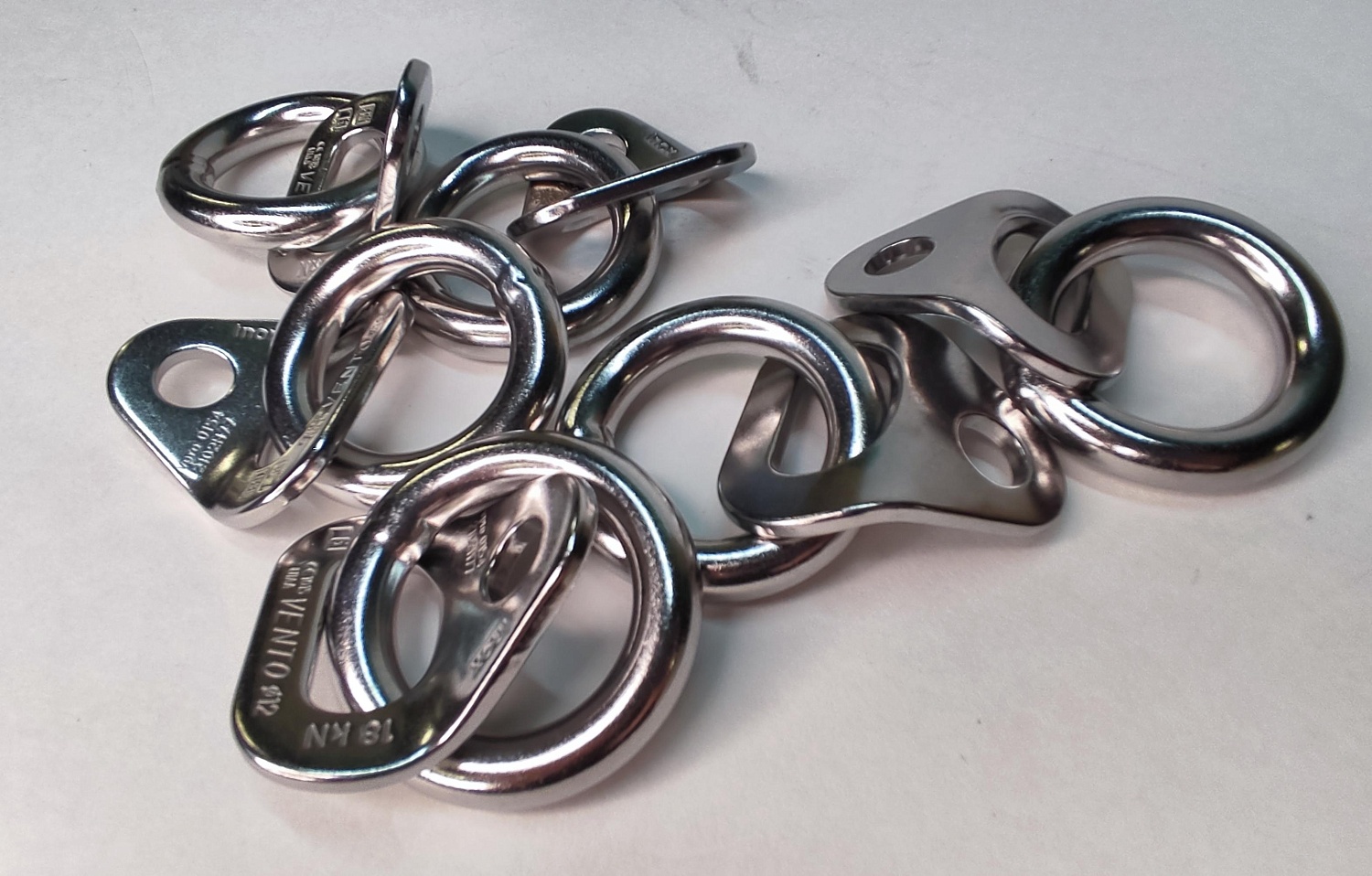 Шлямбурное ухо с кольцом | 12 мм | SS | Vento