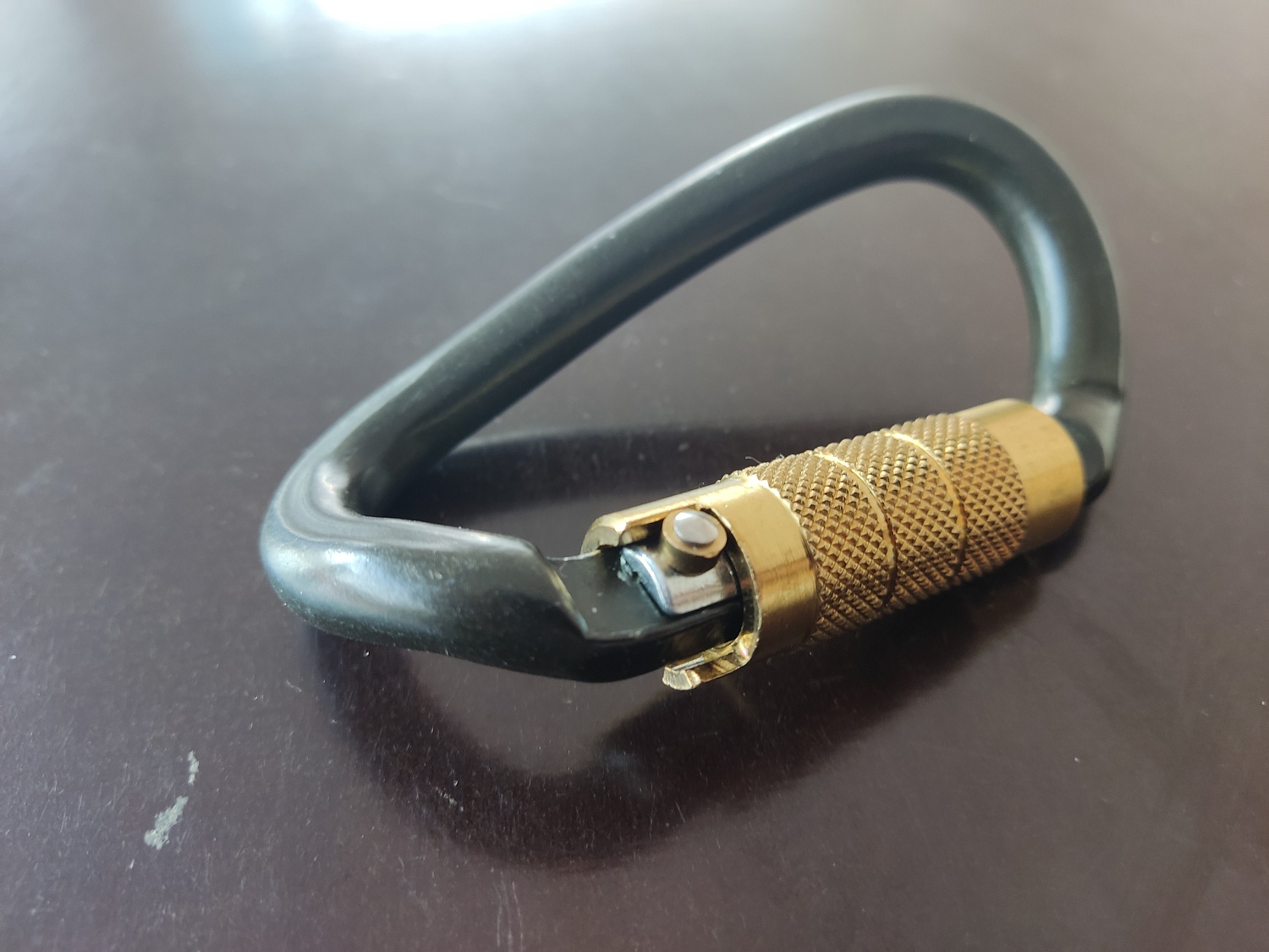 Карабин Ovalon DNA TwistLock | Kong