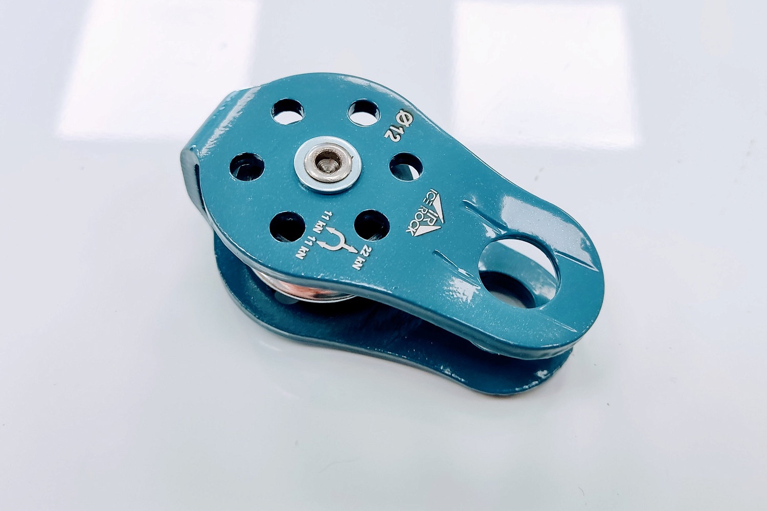 Блок-ролик алюминиевый | С фиксированными щечками | Ice-Rock