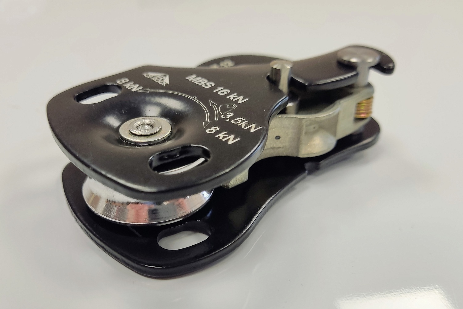 Блок-зажим Elephanti | Ice-Rock