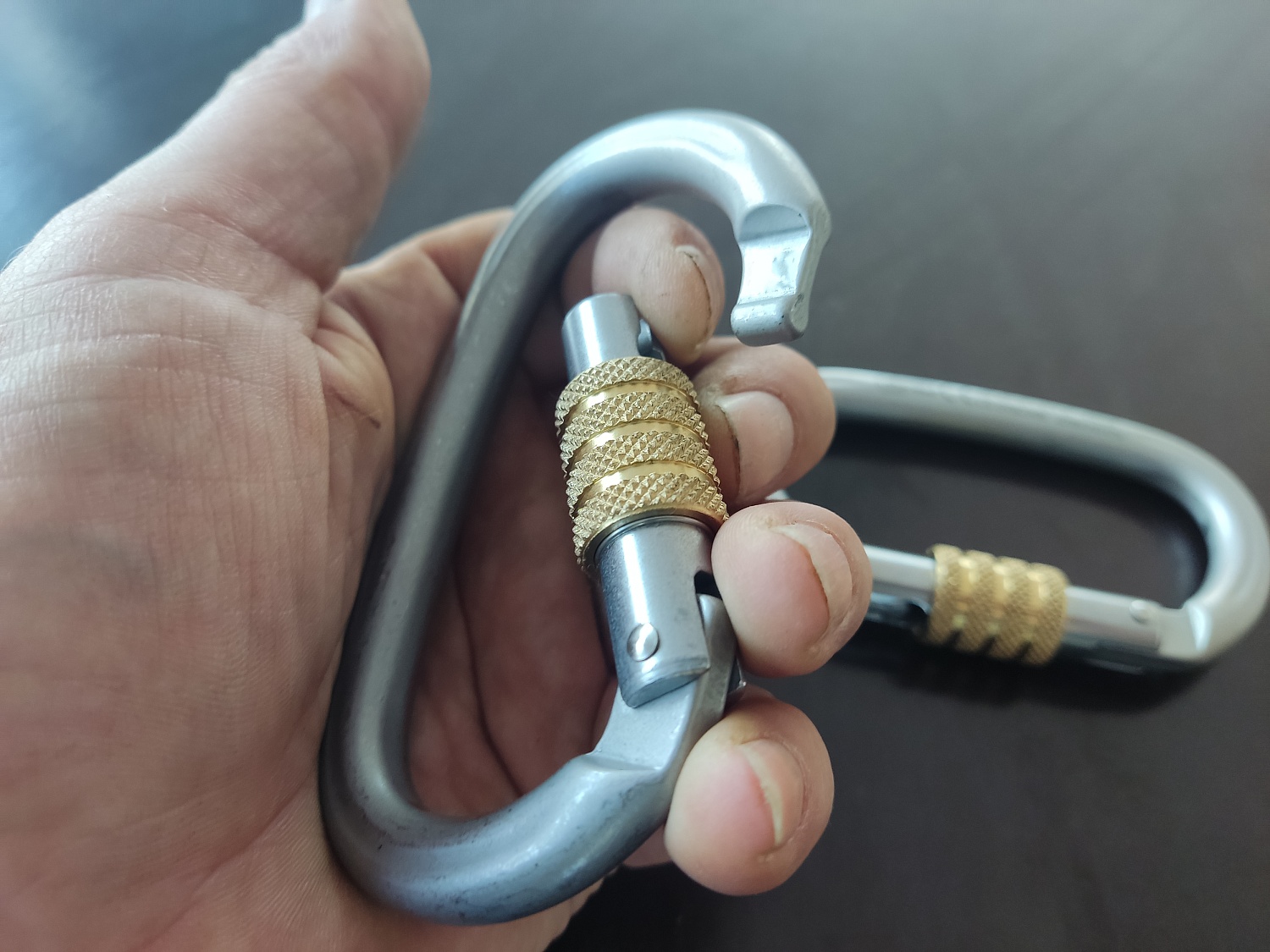 Карабин Ovalon Screw | Углеродистая сталь | Kong