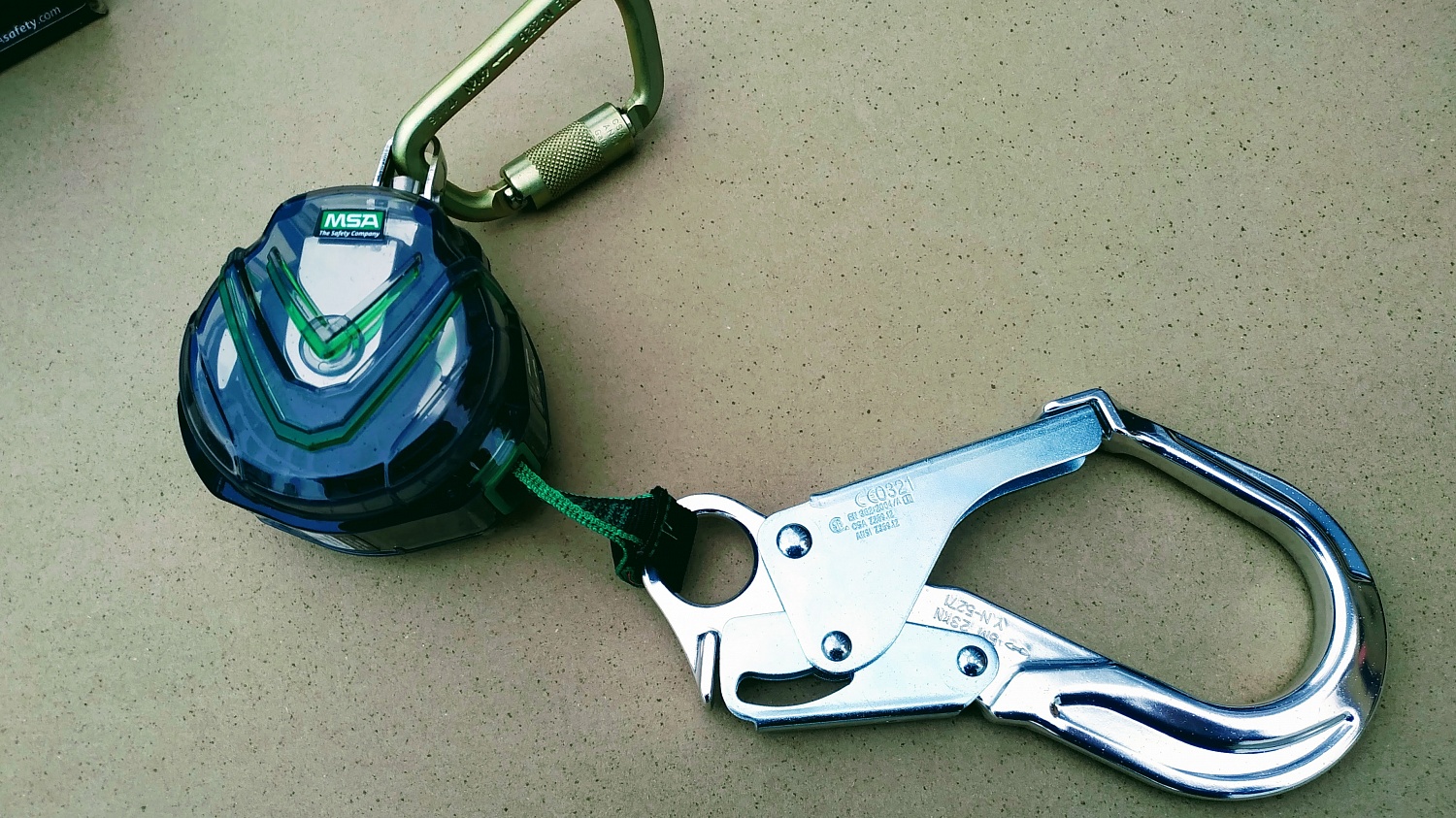 СИЗ втягивающего типа V-Tec Mini PFL 63011-00GRU | 1,8 м | MSA