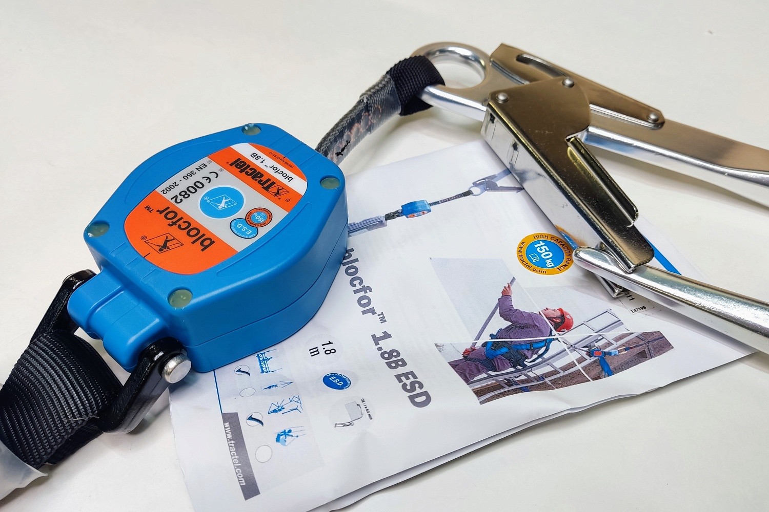 СИЗ втягивающего типа Blocfor™ 1.8A ESD M51-M47 | 1.8 м | Tractel